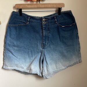 Vintage Venezia Jeans Dip Dye Ombré Denim Shorts